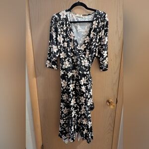 Kitonna 2X Floral Wrap Dress
